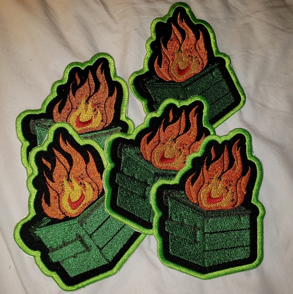Dumpster Fire Embroidered Iron On Patch - Picture 1 of 1